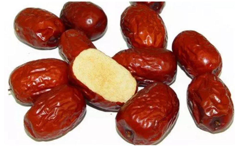 紅棗和它一起泡，每天一杯，濕氣消，臉色更紅潤！